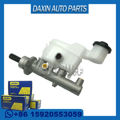 OEM 47201-0K040 472010K040 CLUTCH MASTER ZYLINDER für den Toyota HILUX VII Pickup